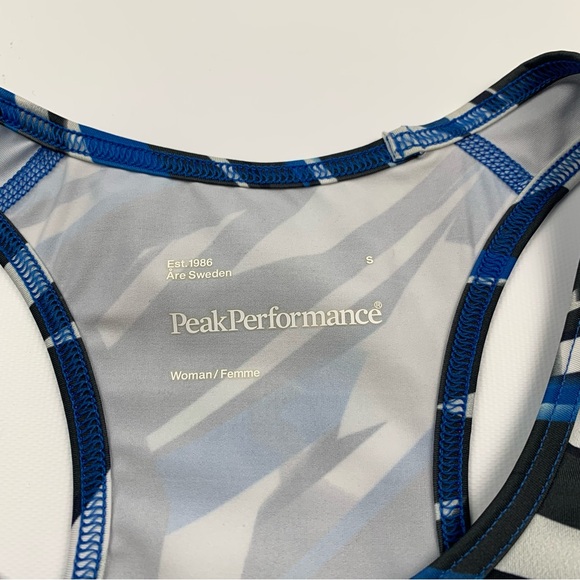 Peak Performance Tank top with geometric design size small women - Picture 3 of 6